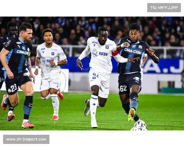 奥格斯堡1-0力克海登海姆，克劳德·毛里斯一剑封喉助球队脱离降级区