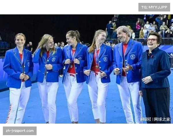 比利·简·金杯：瑞士队本西奇伤退，法国队主场晋级世界组